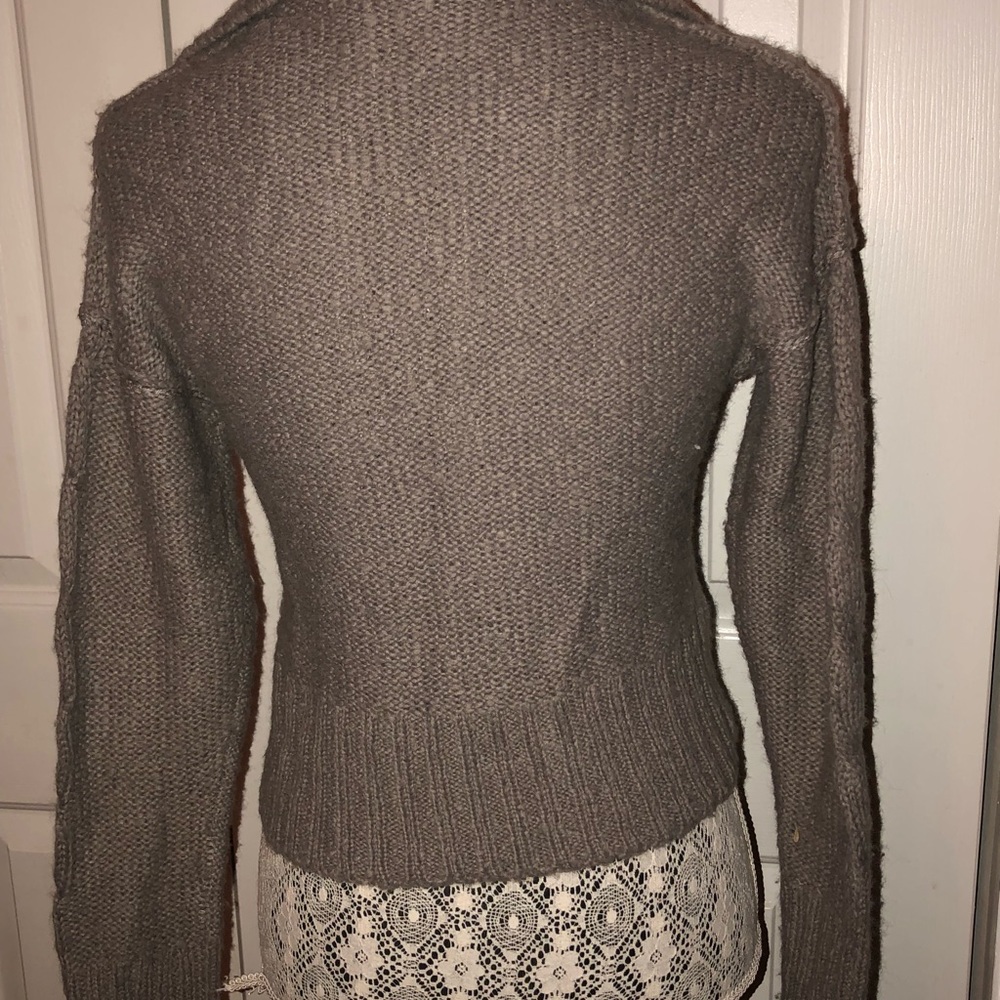 Sweater - Picture 3 of 4
